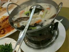 -益健海鲜大食坊(拱北口岸店)