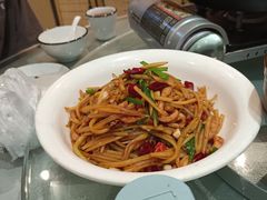 -辛香味烧鱼馆·非遗技艺·排骨红烧肉(光谷医药园店)