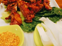 -小河公主秘制烤羊腿(小绿谷店)
