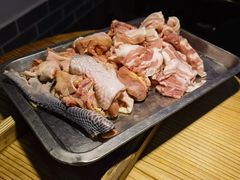 -地锅公社·现炒地锅鸡·地锅鱼·夜宵(罗锦路店)