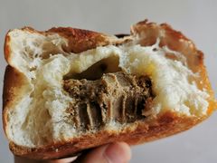 拿铁小圆-Juicy Bakery(大学路店)