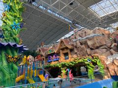 -望儿山温泉水乐园