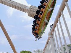 -蓝精灵乐园·世茂精灵之城主题乐园