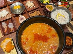 -银米·云南传统过桥米线(双廊黑金冠店)