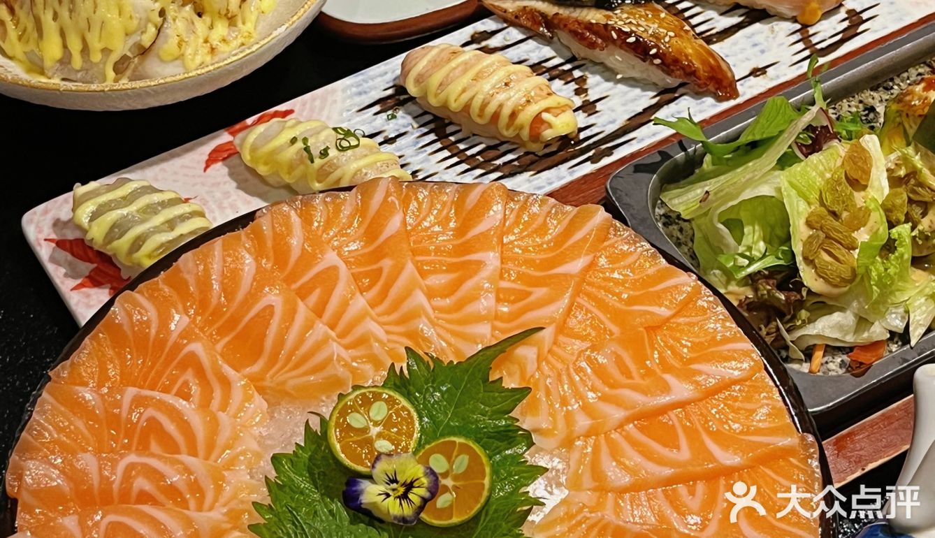 汕头这家精致日料真的太赞啦 很适合约会哦