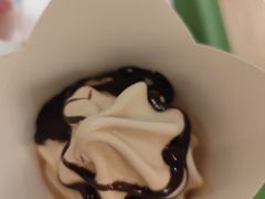 -麦当劳(中山公园龙之梦店)
