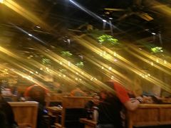 大堂-小俩口烧烤东北菜(双井店)