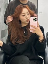 -SWANK SALON