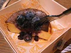 巴斯克蓝莓芝士蛋糕-OUR Bakery(SKP-S店)