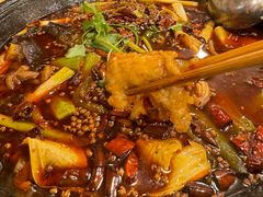 -鸿顺老铁锅美蛙鱼府(解放碑店)
