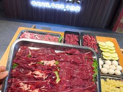 -牛沙暴潮汕牛肉火锅(章江南大道店)