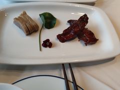 盐水鸭拼熏鲳鱼-民国红公馆·秦淮八艳(夫子庙店)