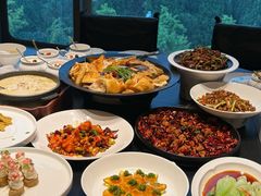 -秀儿四九城·新京菜(亚运村鸟巢店)