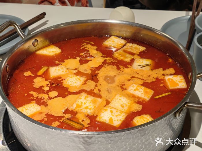 小街猪手(团结湖店)酸汤猪手火锅图片