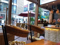 -呼啦面馆·头牌豌杂面(爱琴海店)