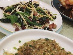 -鹤乡东北菜(崮山路店)