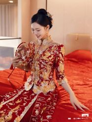 -Lady  Jane高端婚纱礼服馆