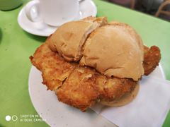 猪扒包-胜利茶餐室