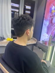 -藤野造型烫发染发