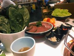 -洪氏嗨捞·猪肚鸡火锅(阳光天地店)
