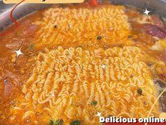 -禄婶鸡煲·打边炉
