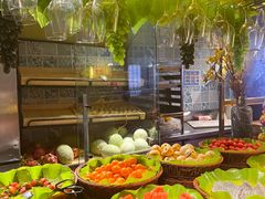 -领鲜活海鲜榴莲自助火锅(东门店)