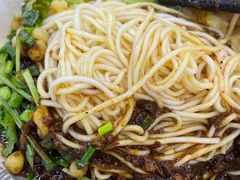 -耙豌豆重庆小面