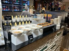 -怡咖啡海鲜自助餐厅(浦东香格里拉店)