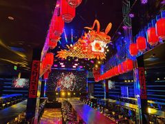 -VIVA·百人年会团建篮球场轰趴馆