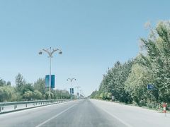 -敦煌莫高国际机场