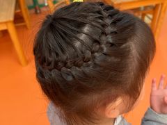 -小门牙好性格托育(北外滩中心)