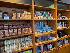 零售区-星巴克臻选(宁波天一广场店)