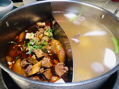 -左庭右院鲜牛肉火锅(汇智广场店)