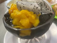杂果龟苓膏-芬芳甜品(同福路店)