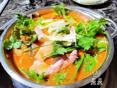 雷山鱼酱酸汤鱼-雷山鱼酱酸汤鱼·酸汤牛肉(花果园T1区店)