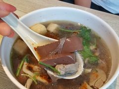鸭血粉丝汤-鸡鸣汤包(复地活力广场店)