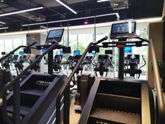 -威克健身游泳(万菱汇店)