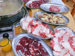 -五洞培记山庄·鲜牛肉火锅