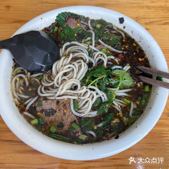 糊辣壮牛米线(文化路店)