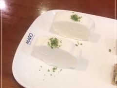 -MADO冰淇淋咖啡馆(淘金店)