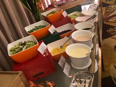 自助调料区-广州凤凰城酒店-维也纳西餐厅