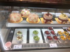-花花卷卷·鲜食蛋糕(静安久光百货店)