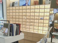 -一代眼镜·蔡司配镜(浦东大拇指广场店)
