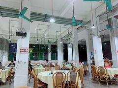 大堂-标记美食新鲜猪杂(兴南大道店)