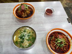 -三姐妹冷面馆(保卫路店)