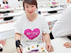 -爱月宝月嫂·育儿嫂(哈尔滨总店)