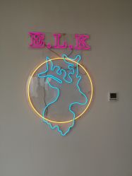 -E.L.K造型momopark店