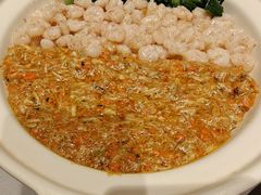 三虾蟹黄捞饭-屋里厢上海菜馆