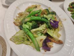 黑松露椰子油炒杂菜-闻见中国海南菜(K11店)
