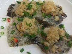 蒜蓉粉丝蒸扇贝-东豪园林海鲜酒家(南港路辅路店)